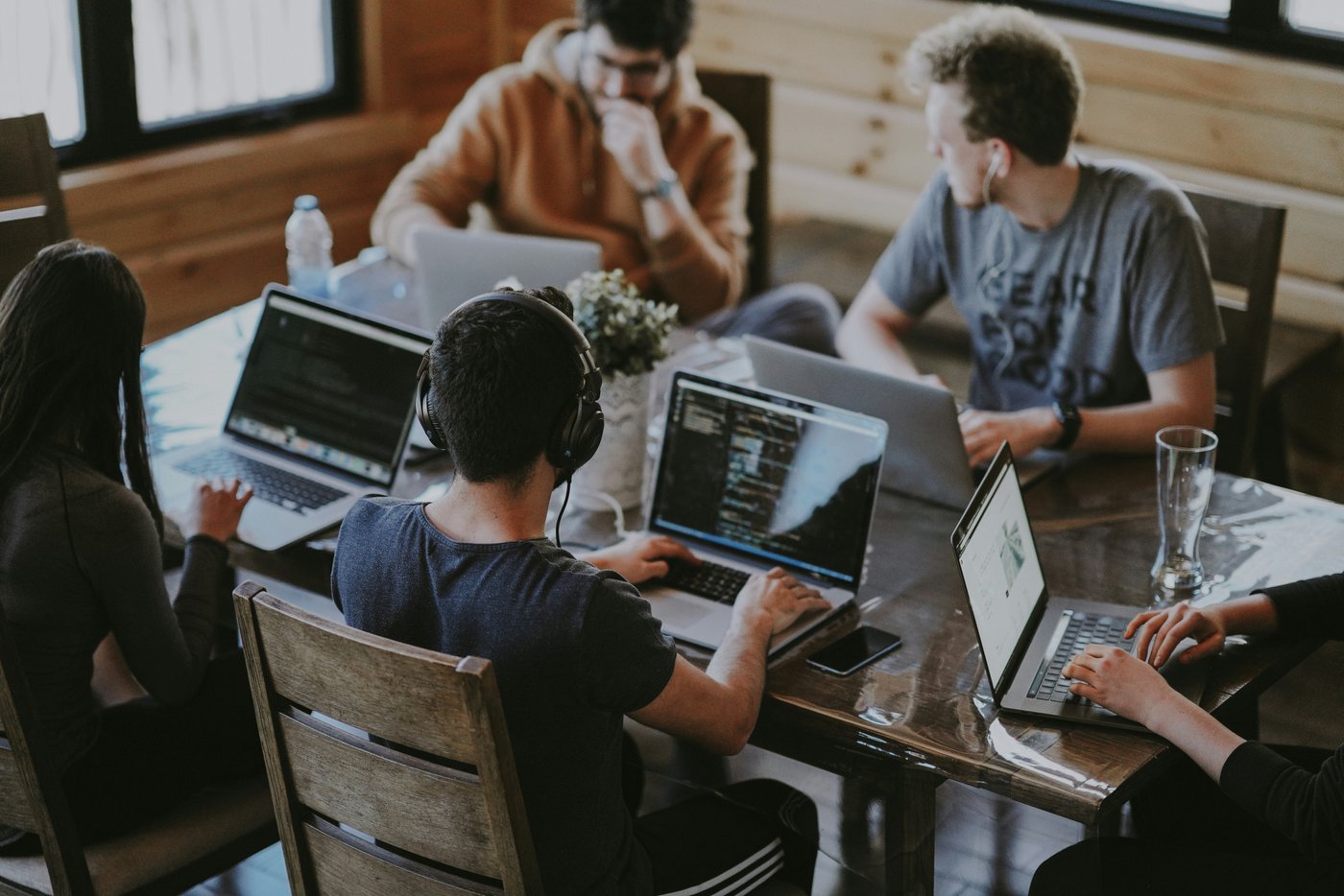 AI and blockchain professionals collaborating